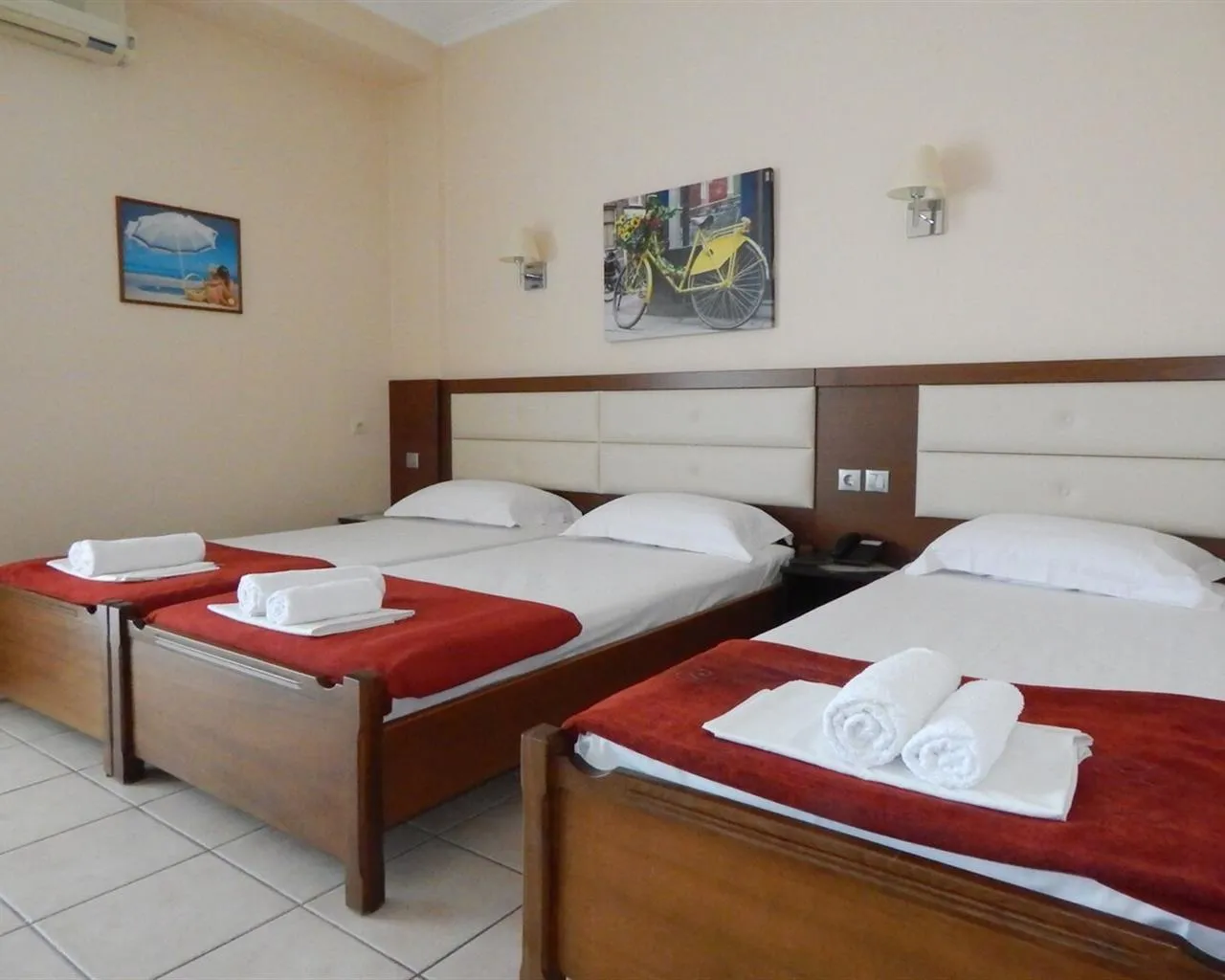Gold Stern Hotel, Paralija, Grčka — Triple Room
