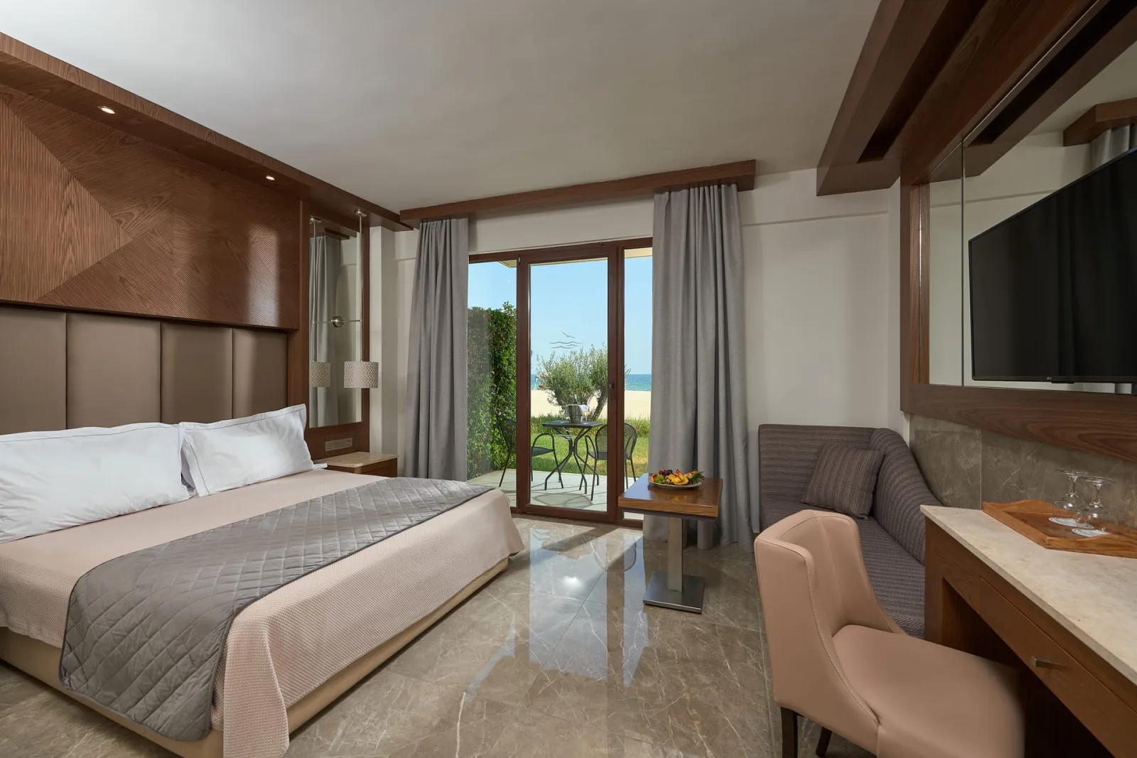 Mediterranean Village Hotel & Spa, Paralija, Grčka — Double Room with Front Sea View