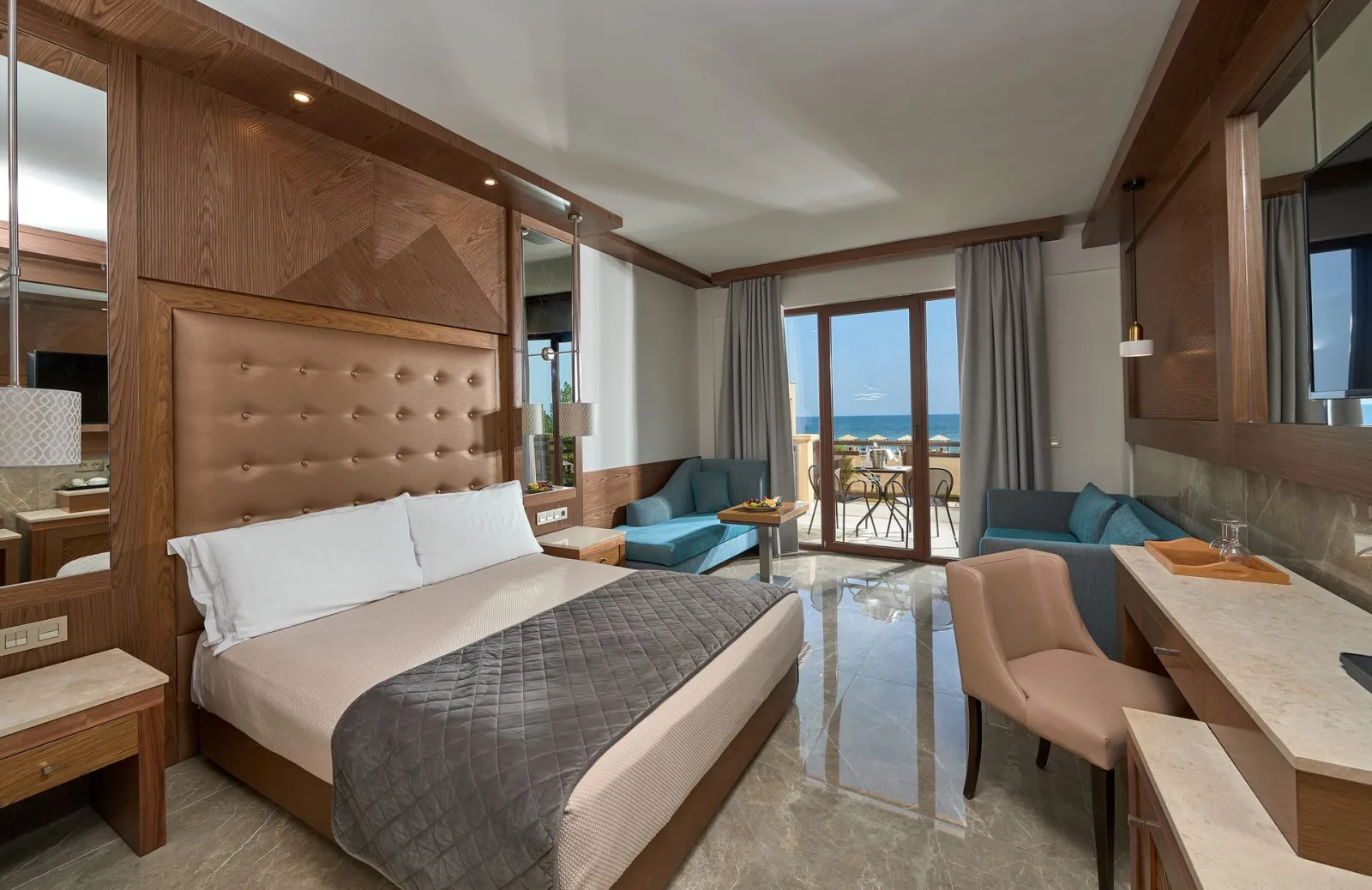 Mediterranean Village Hotel & Spa, Paralija, Grčka — Family Room