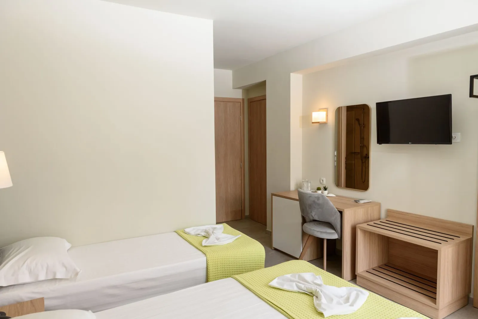 Regina Mare Hotel, Paralija, Grčka — Premium Connecting Rooms