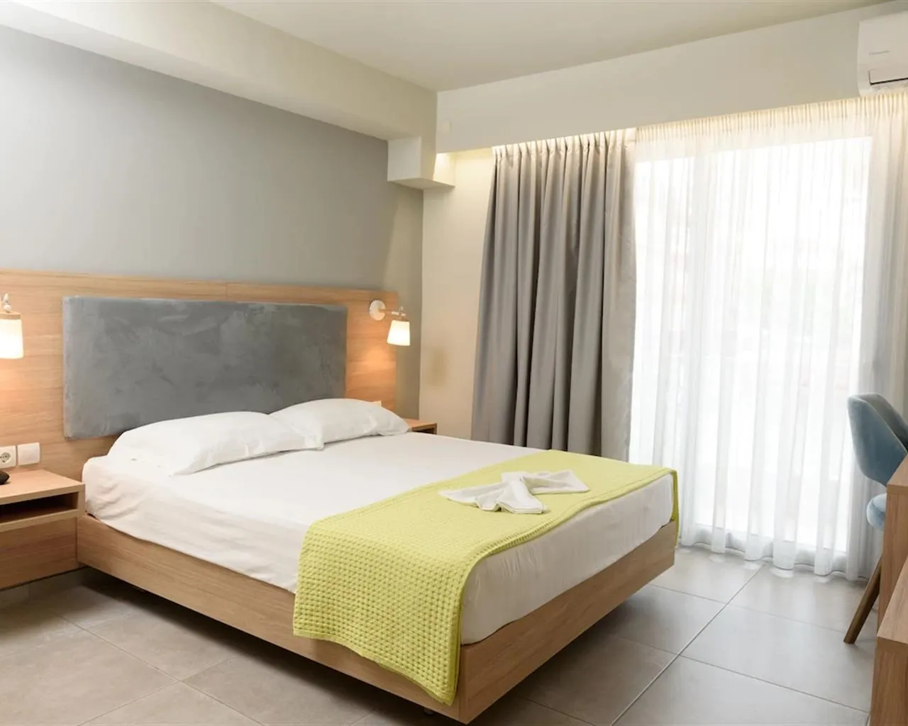 Regina Mare Hotel, Paralija, Grčka — Room  Premium Connecting Door