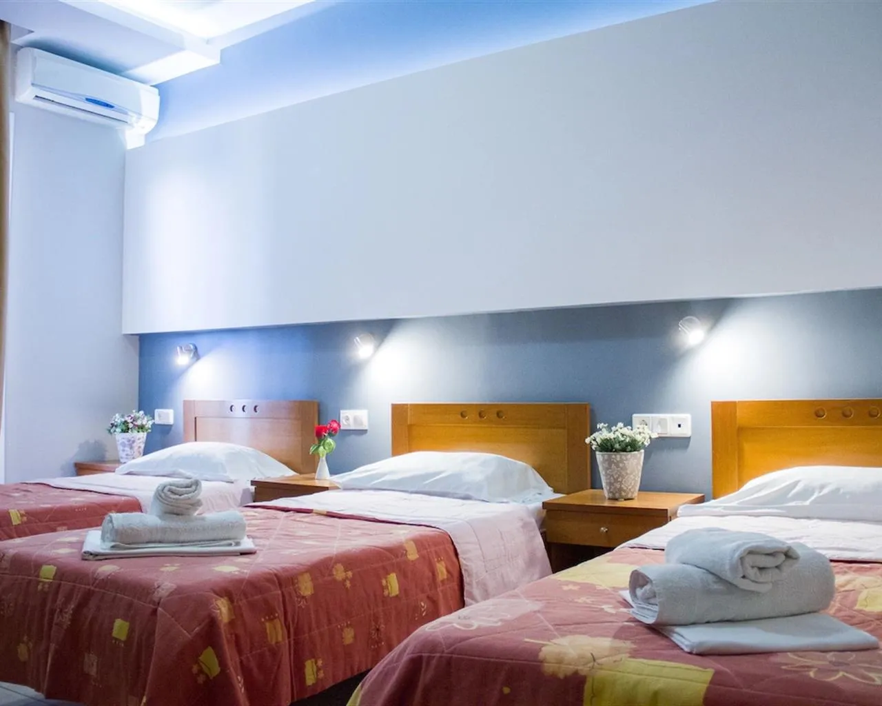 Rodon Hotel, Paralija, Grčka — Quadruple Room