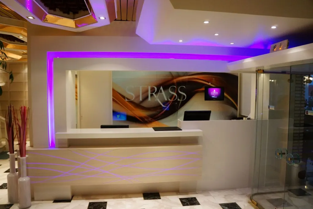 Strass Hotel, Paralija, Grčka