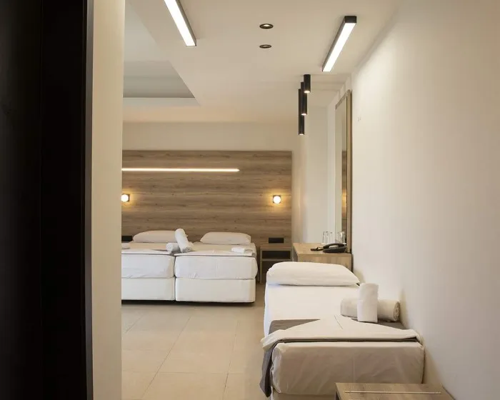 Dafni Plus Hotel, Leptokarija, Grčka — Quadruple Room Standard