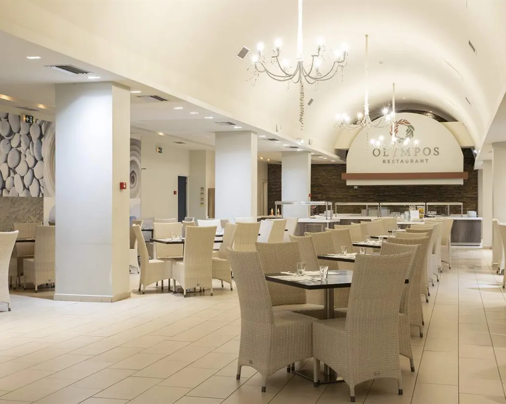 Olympian Bay Grand Resort By Anayia All-Inclusive Resorts, Leptokarija, Grčka — fotografija 1