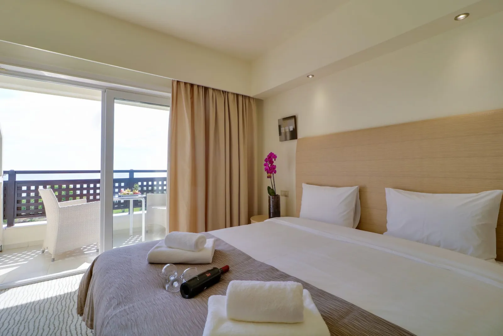 Olympian Bay Grand Resort By Anayia All-Inclusive Resorts, Leptokarija, Grčka — Double Room Sea View