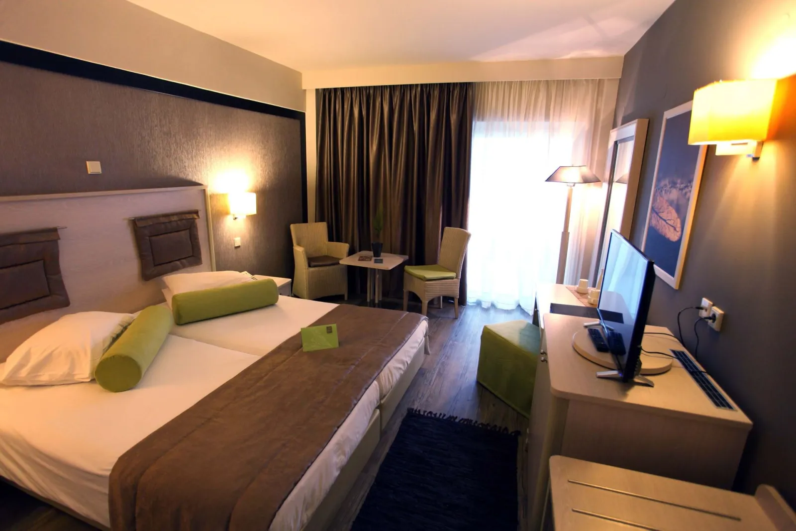 Dion Palace Resort & Spa By Anayia All-Inclusive Resorts, Gritsa Litohoro, Grčka — Classic Room Sea / Pool View