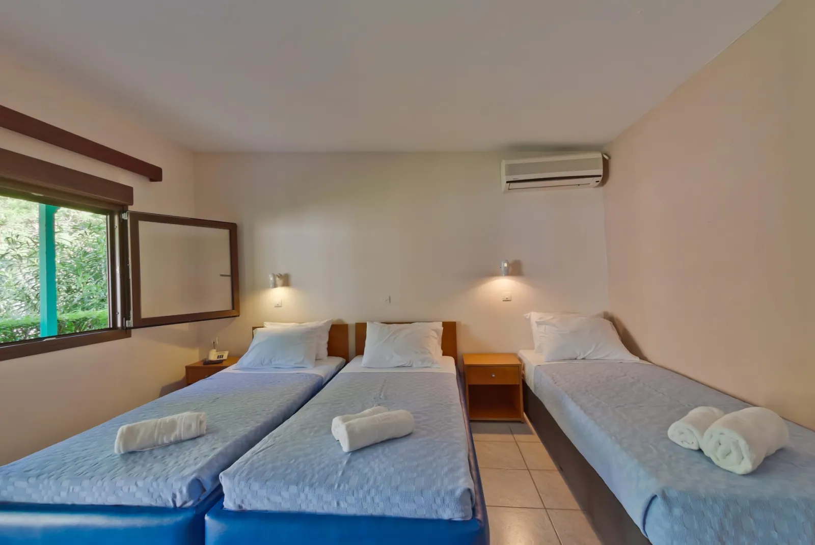 Olympios Zeus Hotel & BungalowsBy Anayia All-Inclusive Resorts, Plaka Litohoro, Grčka — Standard Triple Room