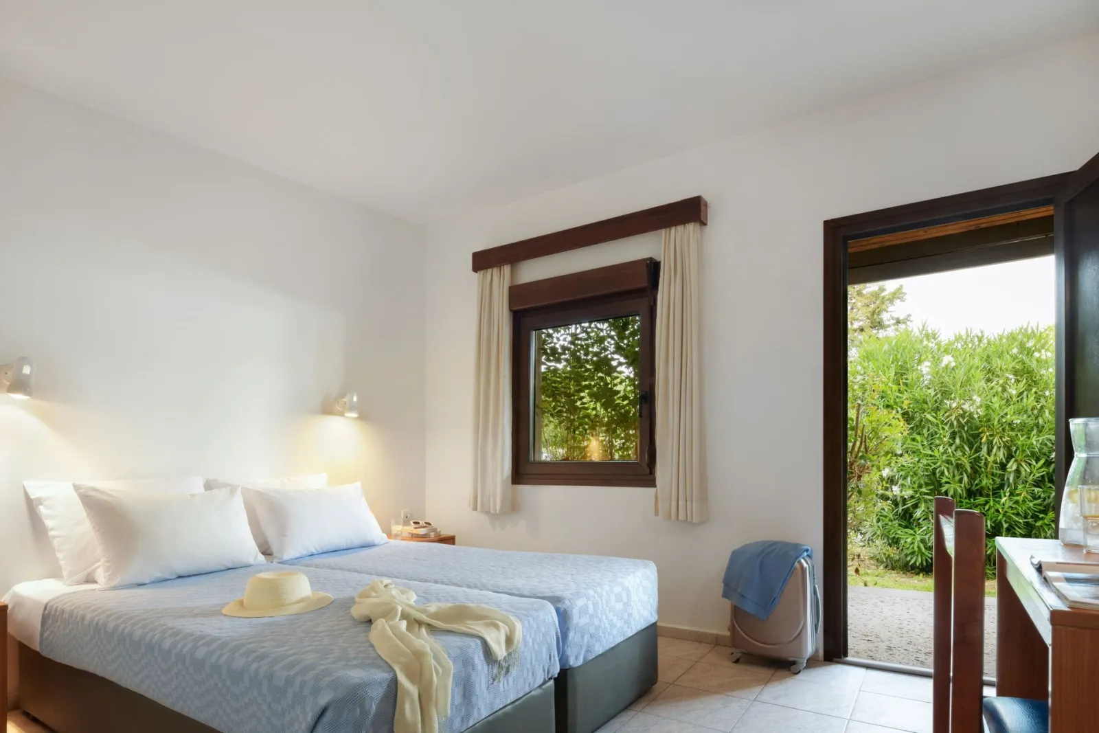 Olympios Zeus Hotel & BungalowsBy Anayia All-Inclusive Resorts, Plaka Litohoro, Grčka — Superior Triple Room