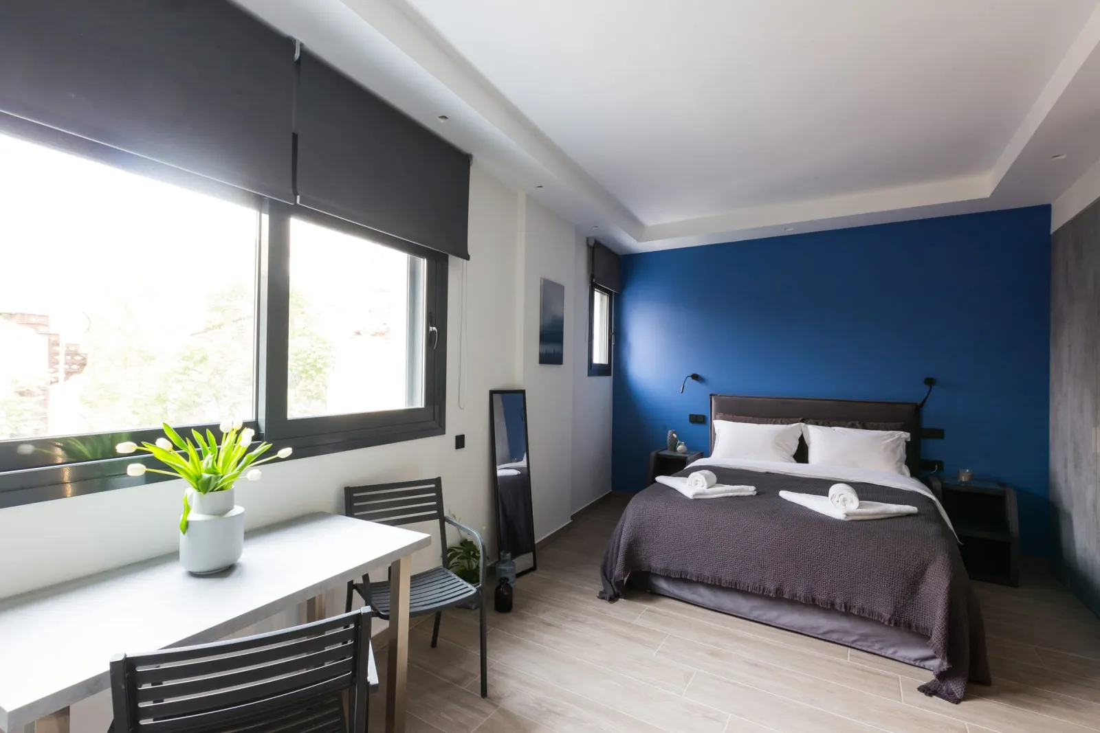 12 Reasons Why Metaxourgeio, Monastiraki, Grčka — Standard Studio with Window