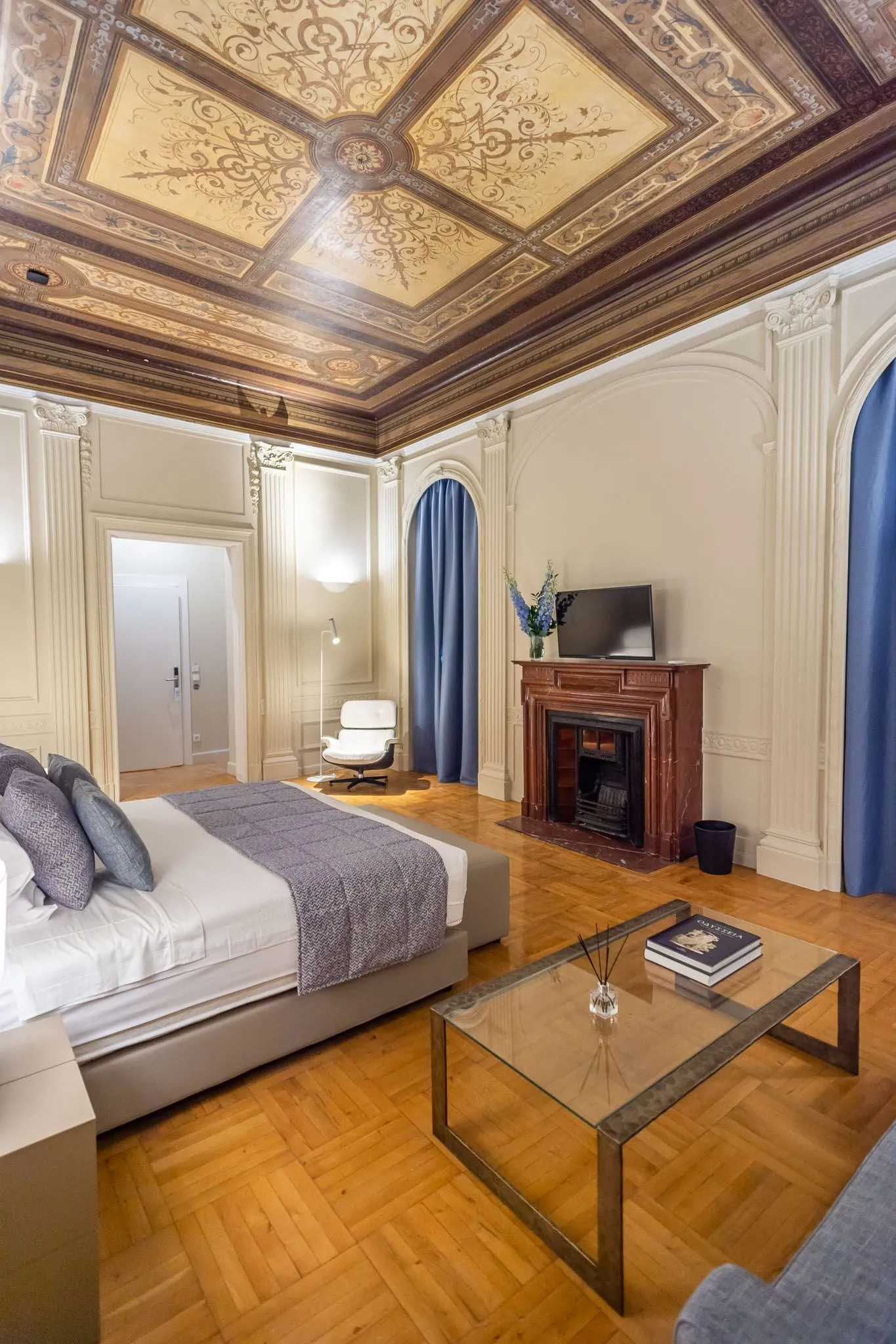 33 Solonos Suites, Kolonaki, Grčka — Queen Suite