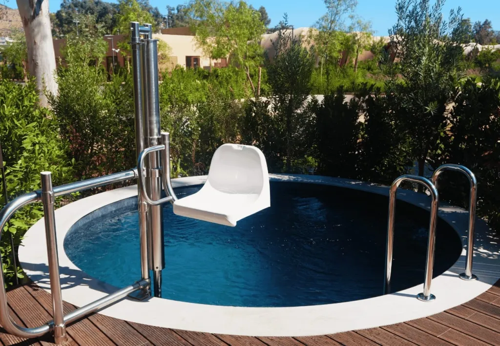 91 Athens Riviera, Atens Riviera, Grčka — Accessible Cabana with Plunge Pool