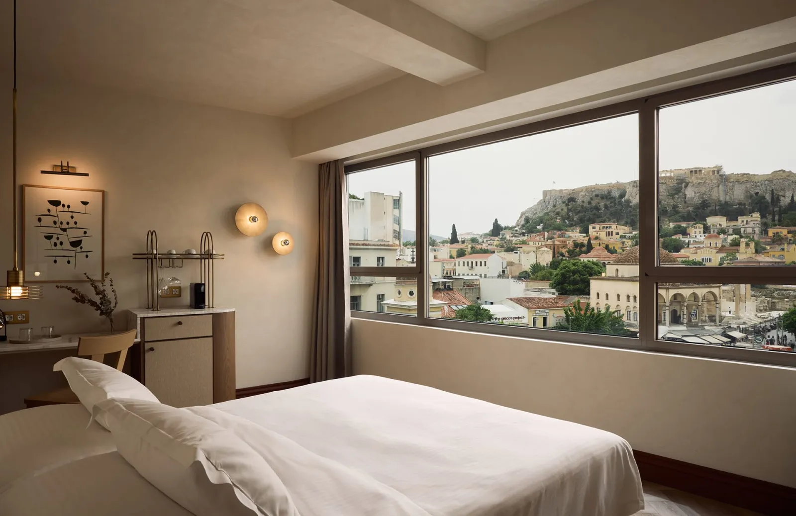 A for Athens, Monastiraki, Grčka — Junior Suite with Acropolis View