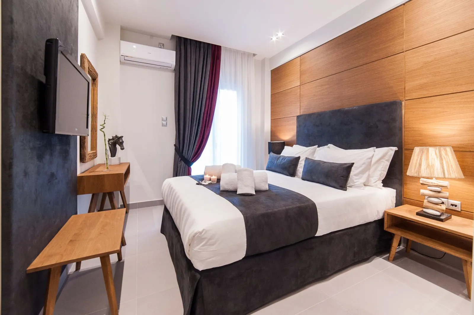 Acropolis View Deluxe Penthouse & Luxury Apartments Athens, Acropolis, Grčka — Acropolis Boutique Apartment | 3 Falirou str  11742 Athens