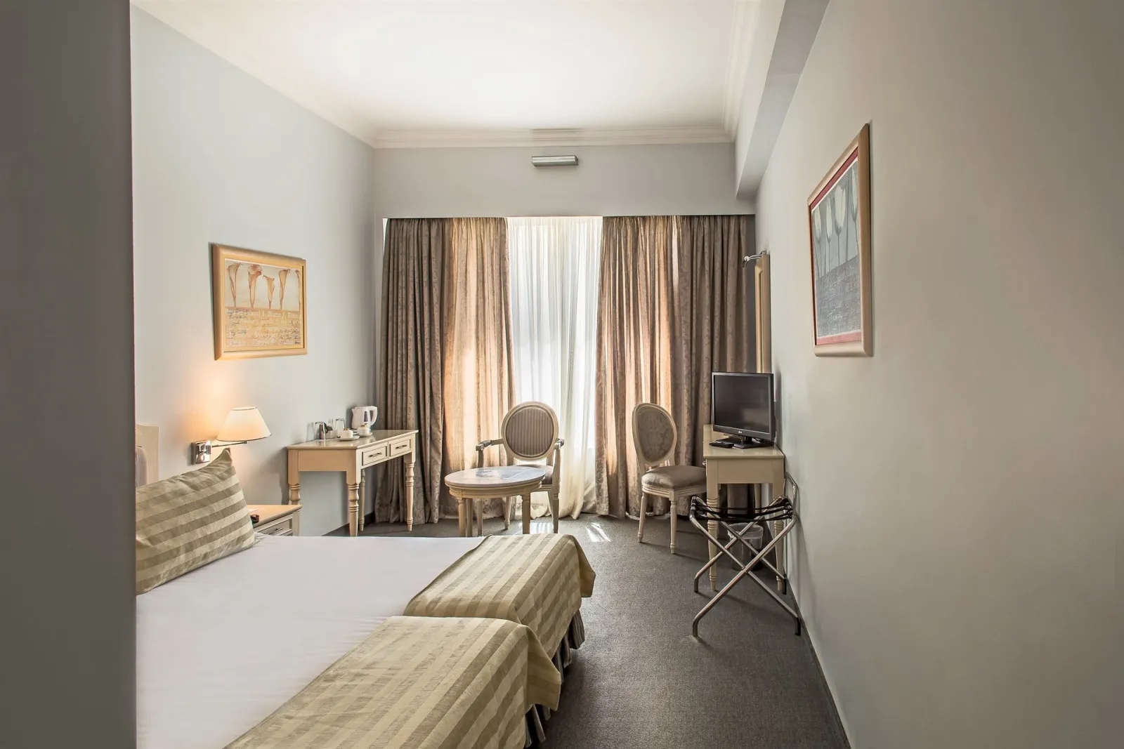 Stratos Hotel Athens, Vassilicos House of Hospitality, Kolonaki, Grčka — Executive Double 2 Adults and 1 Child
