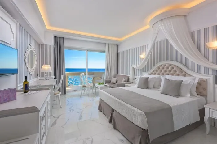 Rodos Palladium Leisure & Wellness, Rodos, Grčka — Room Elite Direct Sea View