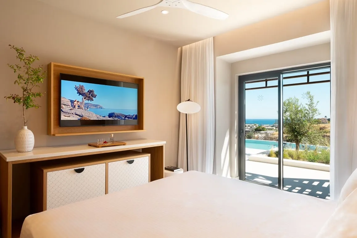 Mitsis Rodos Village, Rodos, Grčka — Superior Family Suite Private Pool