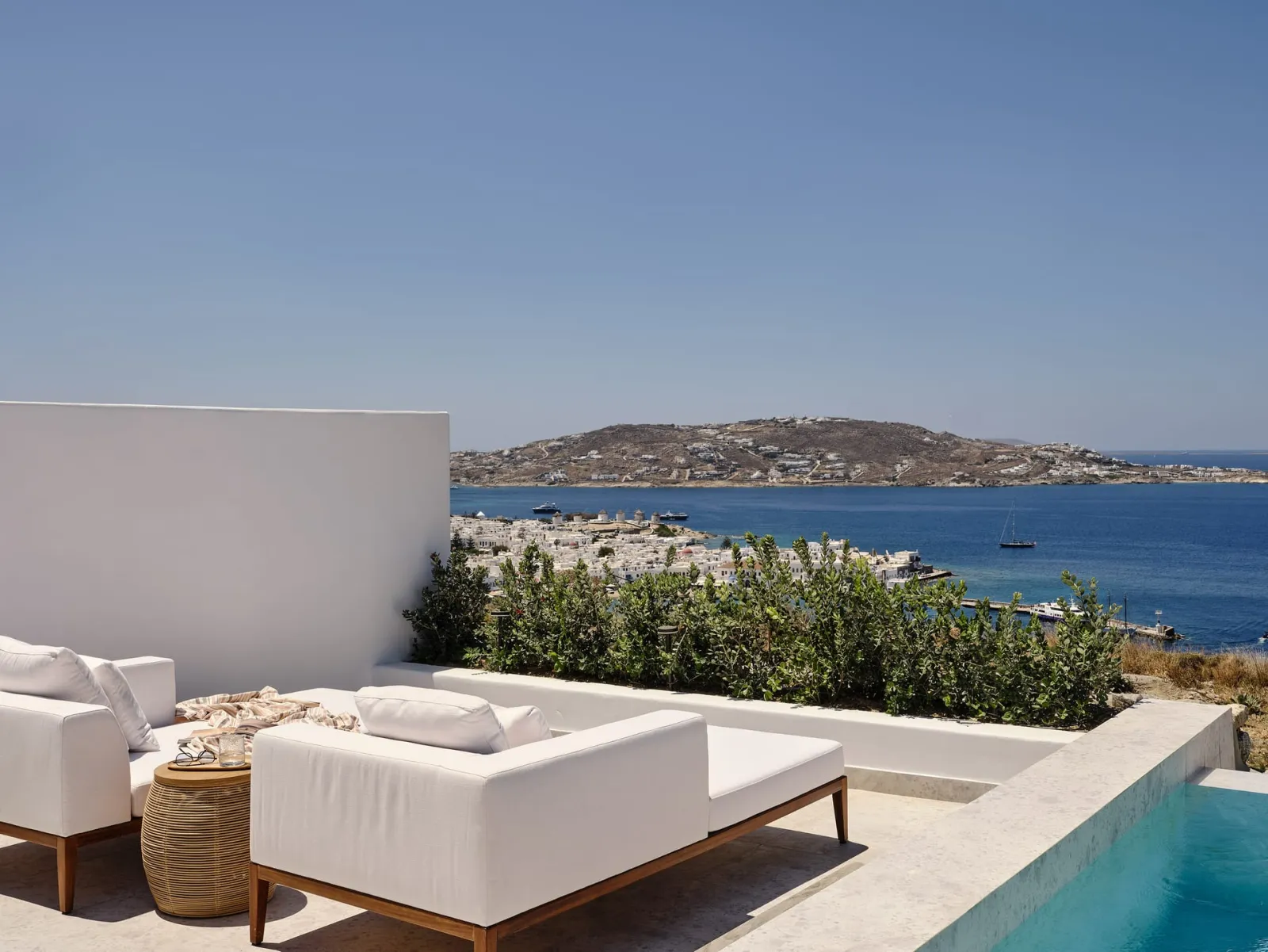 Deos Mykonos, A Myconian Collection-Adult Only, Tagoo, Grčka — OMICRON Two Bedroom Maisonette with Private Pool & Sea View