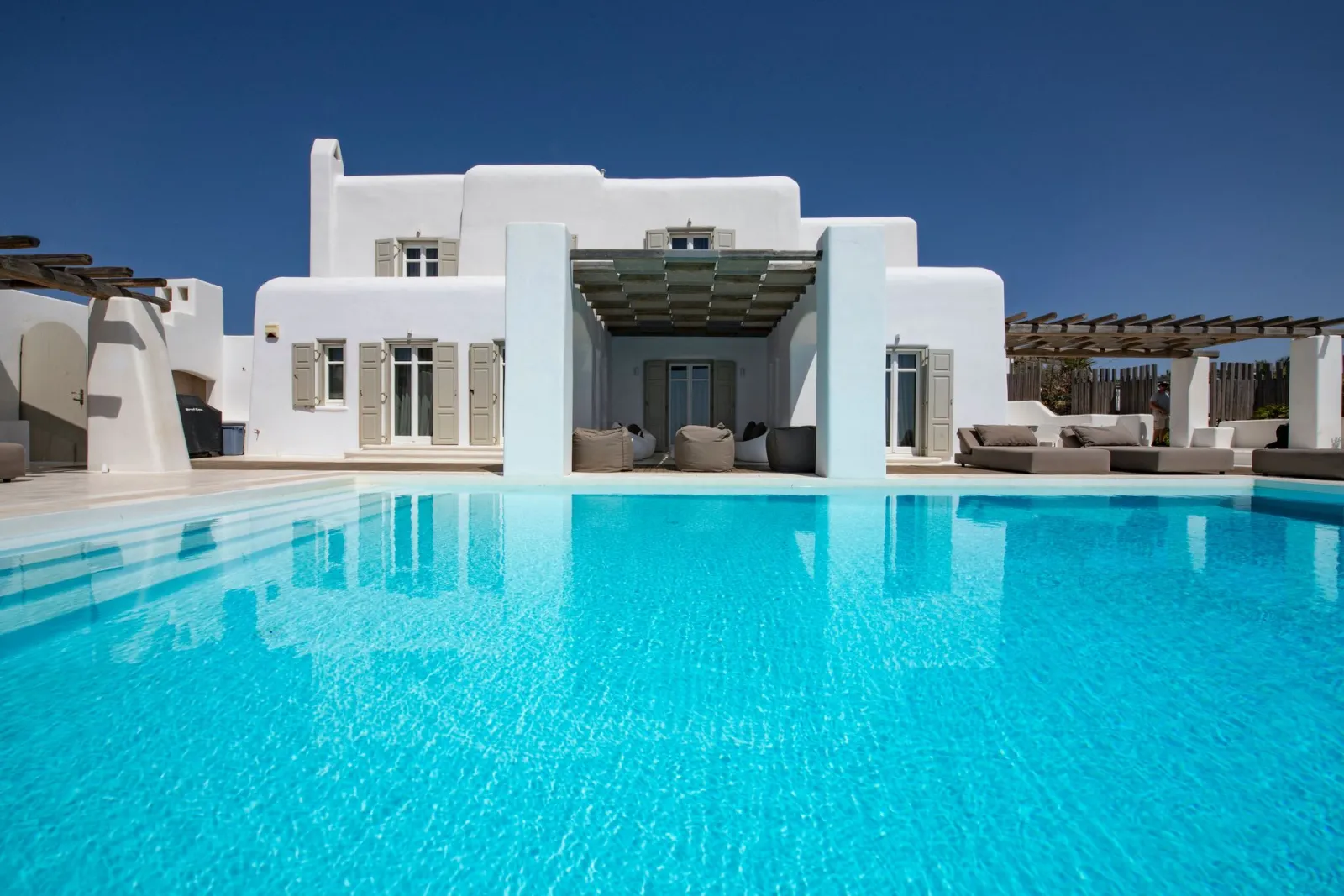 Diles Villas & Suites Mykonos, Tagoo