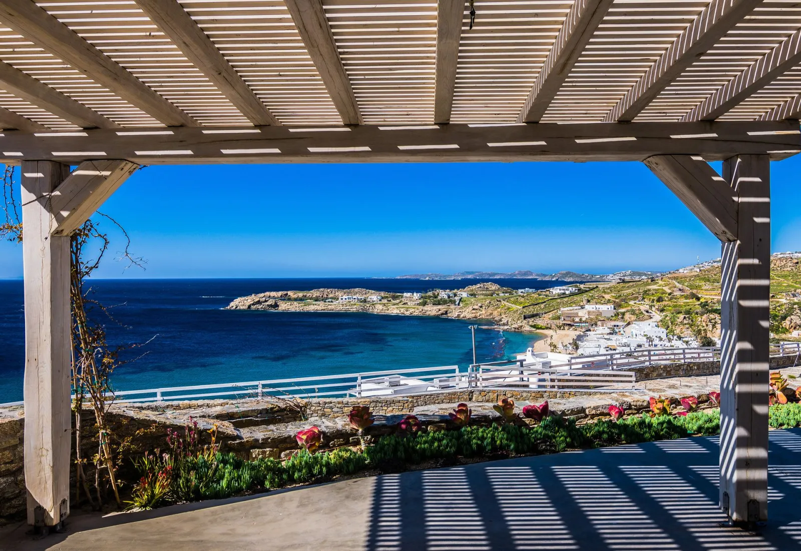 Eden View Suites & Villas, Paradise