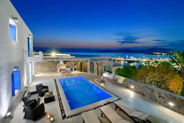 Elegant Villas & Suites Mykonos, Petinaros