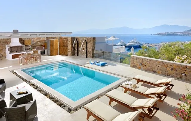 Elegant Villas & Suites Mykonos, Petinaros, Grčka — Elegant Mykonos Villa with Private Swimming Pool