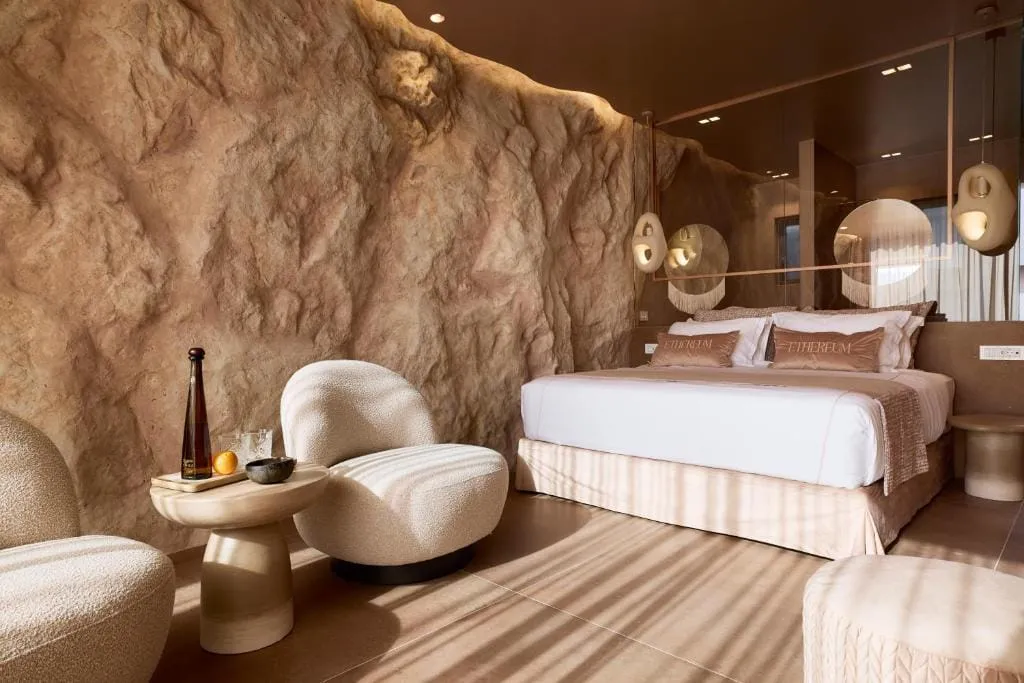 Ethereum Mykonos, Psaru, Grčka — Sea View Suite With Private Heated Pool