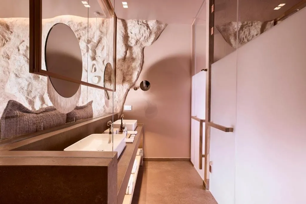 Ethereum Mykonos, Psaru, Grčka — Sea View Suite With Private Heated Pool