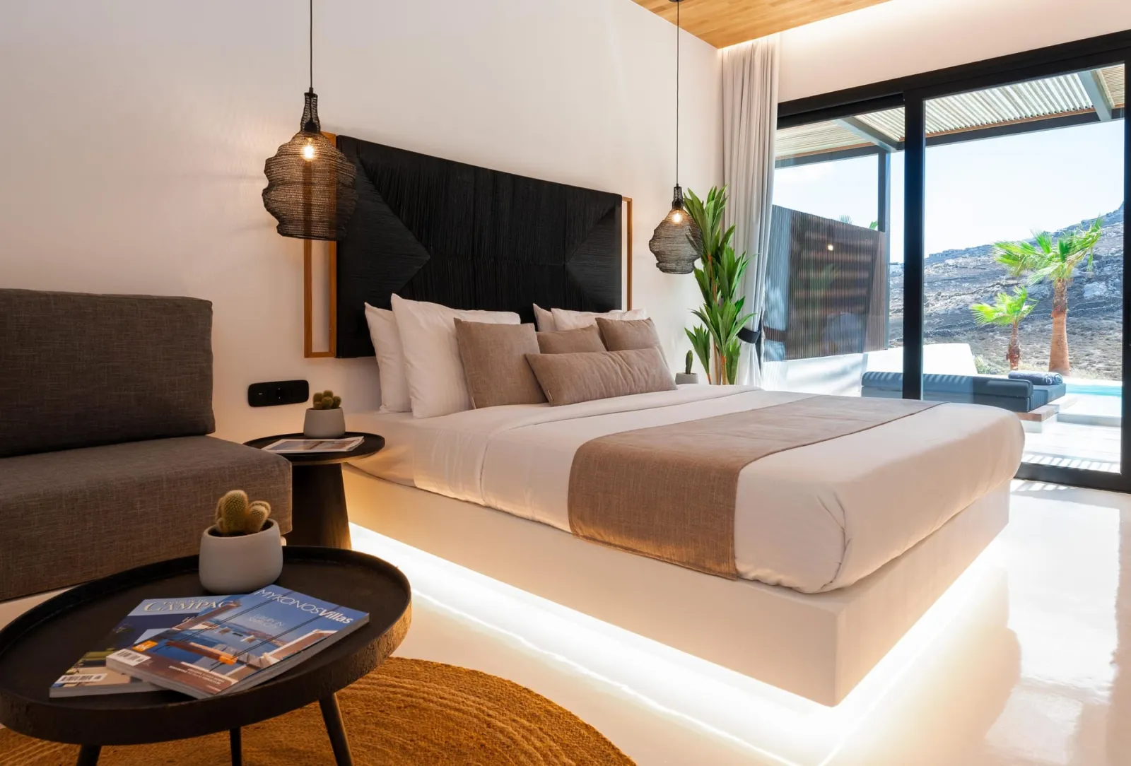 Ftelia Black Villas, Ftelia, Grčka — Junior Suite with Private Infinity Pool