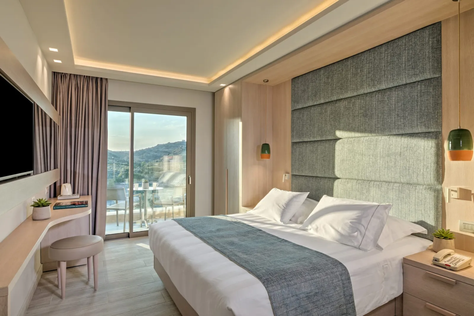 Amada Colossos Resort, Rodos, Grčka — Hill View Triple Room