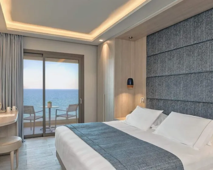 Amada Colossos Resort, Rodos, Grčka — Triple Room Deluxe Front Sea View