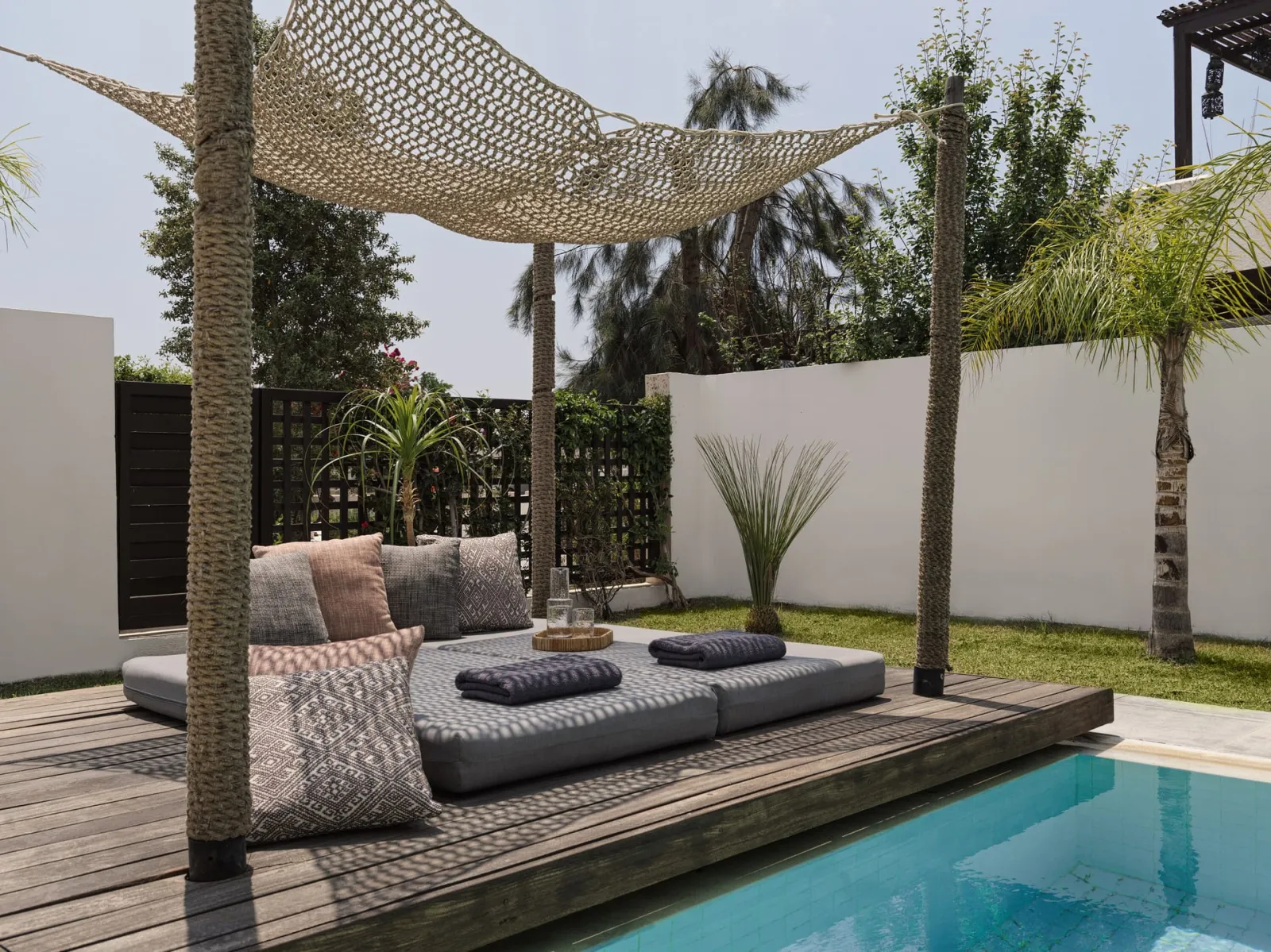 Aulus Lindos Rhodes, Curio Collection by Hilton, Rodos, Grčka — Tropical Zen Bungalow Suite with Private Pool