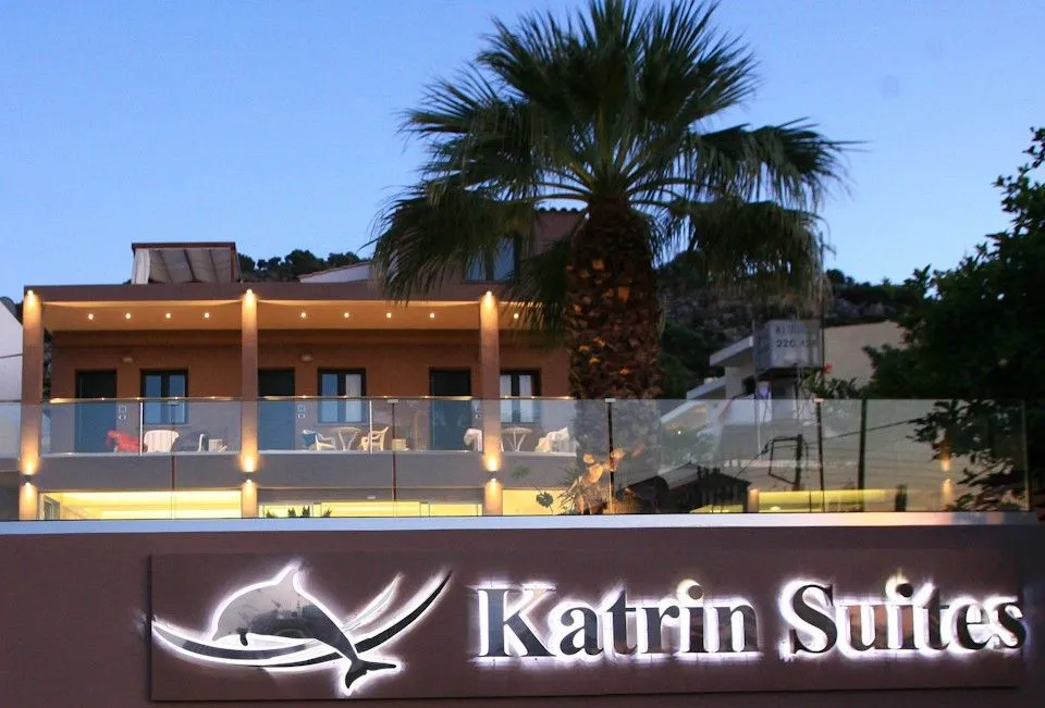 Katrin Suites, Malia