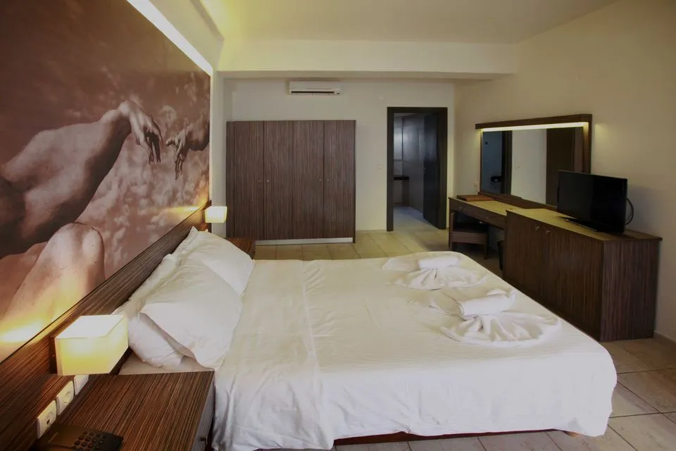 Katrin Suites, Malia, Grčka — Superior Double Room