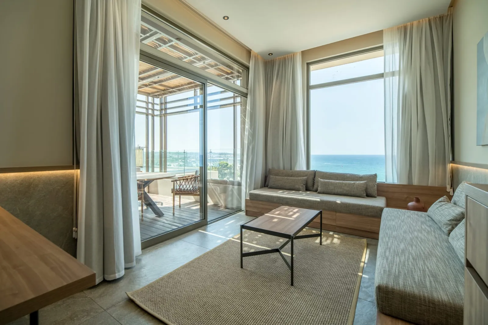 KING MINOS RETREAT Resort & Spa, Kutulufari, Grčka — Signature Suite Sea View Hot Tub