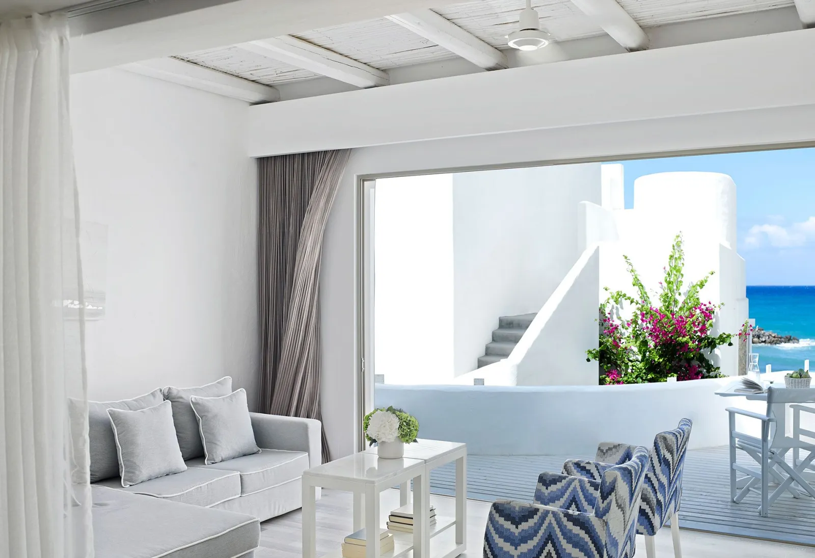 Knossos Beach Bungalows Suites Resort & Spa, Gurnes, Grčka — 2 Bedroom Suite Partial Sea View with Beach Cabana