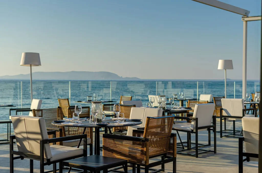 Knossos Beach Bungalows Suites Resort & Spa, Gurnes, Grčka — fotografija 1