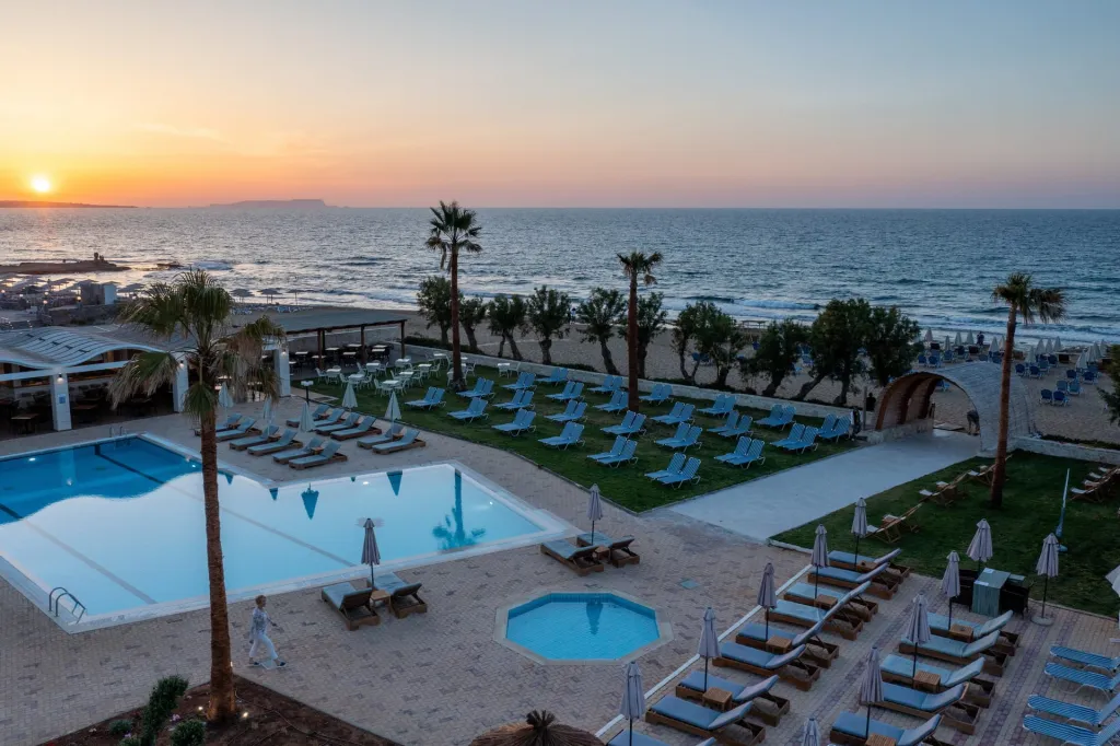 Malia Bay Beach Hotel & Bungalows, Malia, Grčka — fotografija 1
