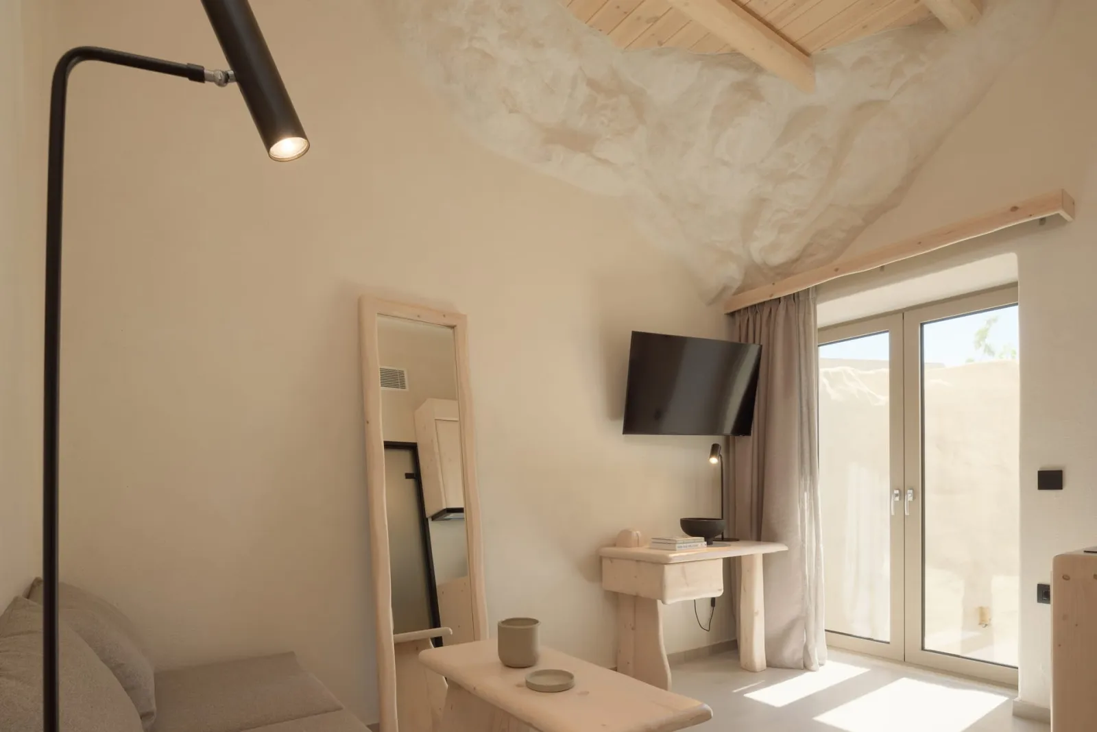 Manili Boutique Suites & Villas Heraklion, Iraklion, Grčka — Split-level Suite