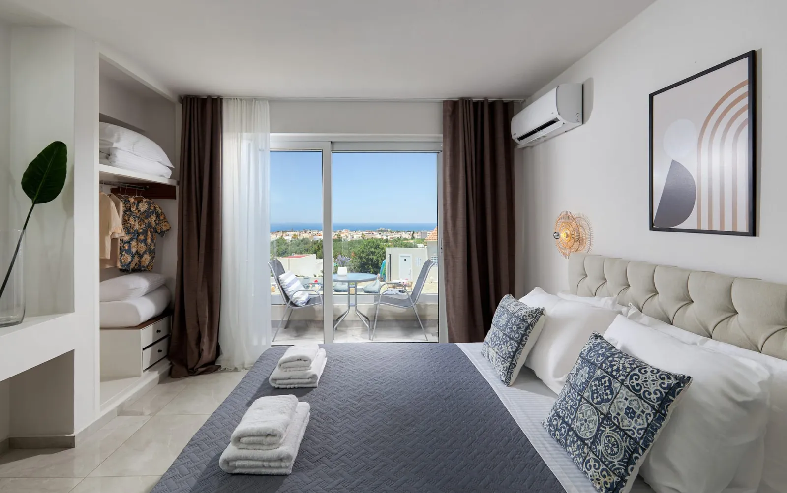 Mila Malia Suites, Malia, Grčka — Superior Triple Suite Sea View