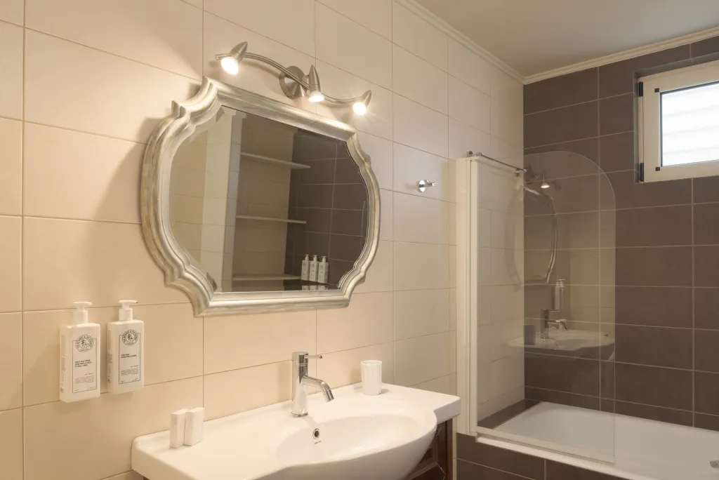 Nere Suites, Ligaria, Grčka — Nere Suite with HydroMassage