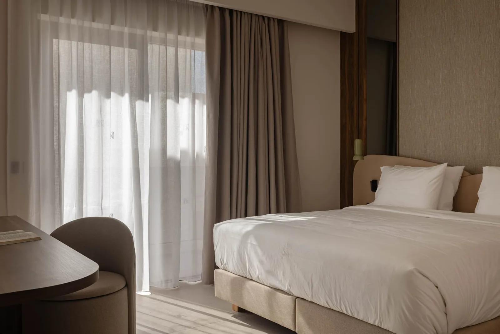 Nesean Plaza, Iraklion, Grčka — Cityline View Room