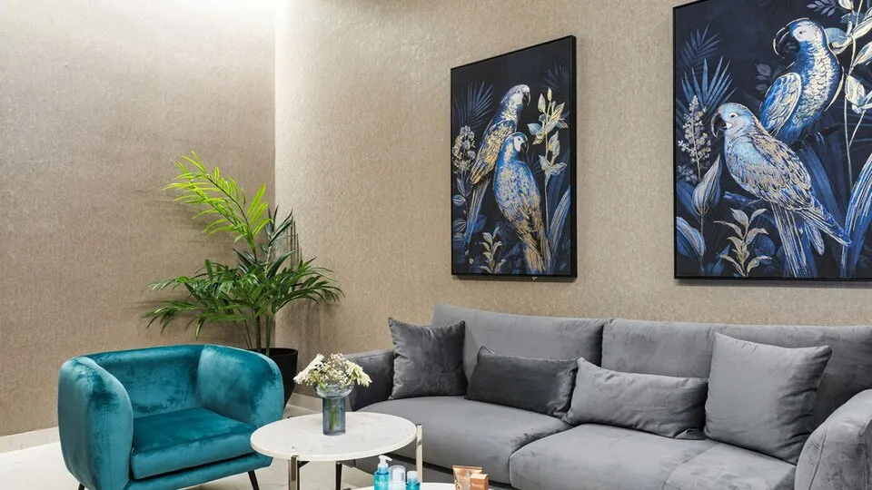 AMANTI HOTEL