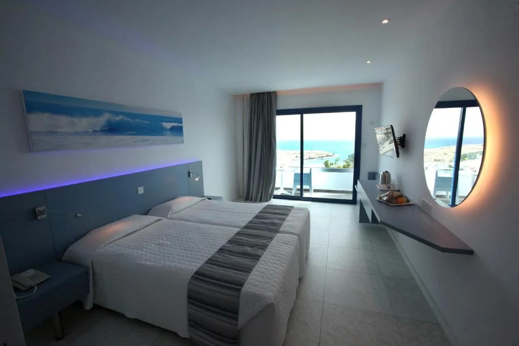 ANONYMOUS BEACH HOTEL