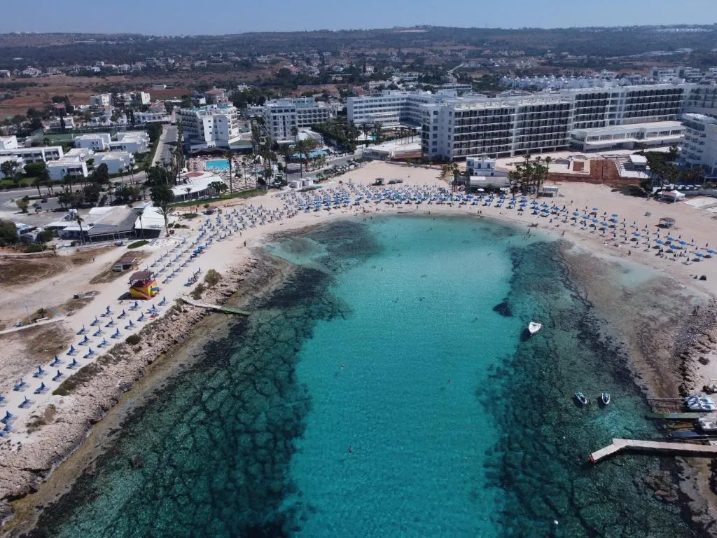 ANONYMOUS BEACH HOTEL