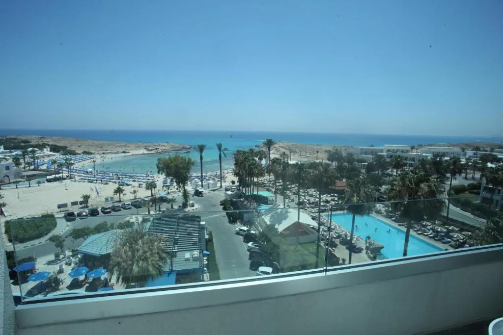 ANONYMOUS BEACH HOTEL