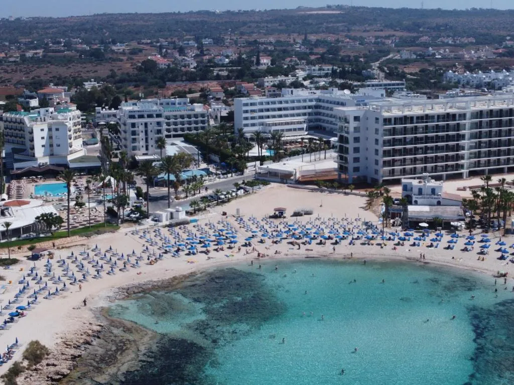 ANONYMOUS BEACH HOTEL
