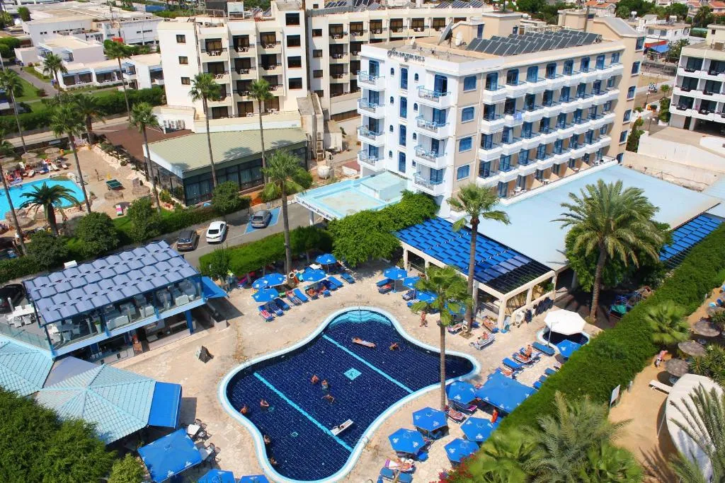 ANONYMOUS BEACH HOTEL, Aja Napa