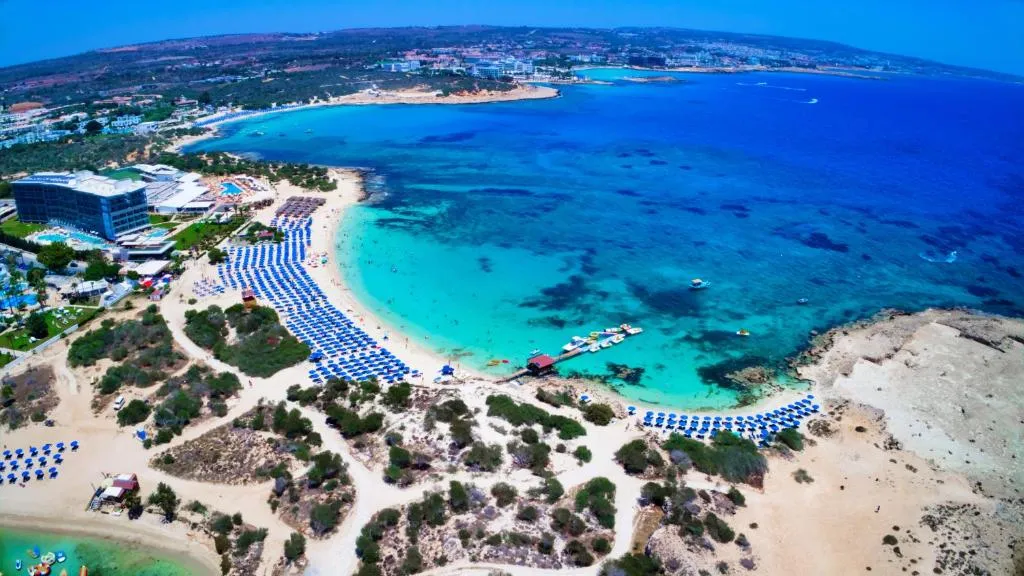 ASTERIAS BEACH HOTEL