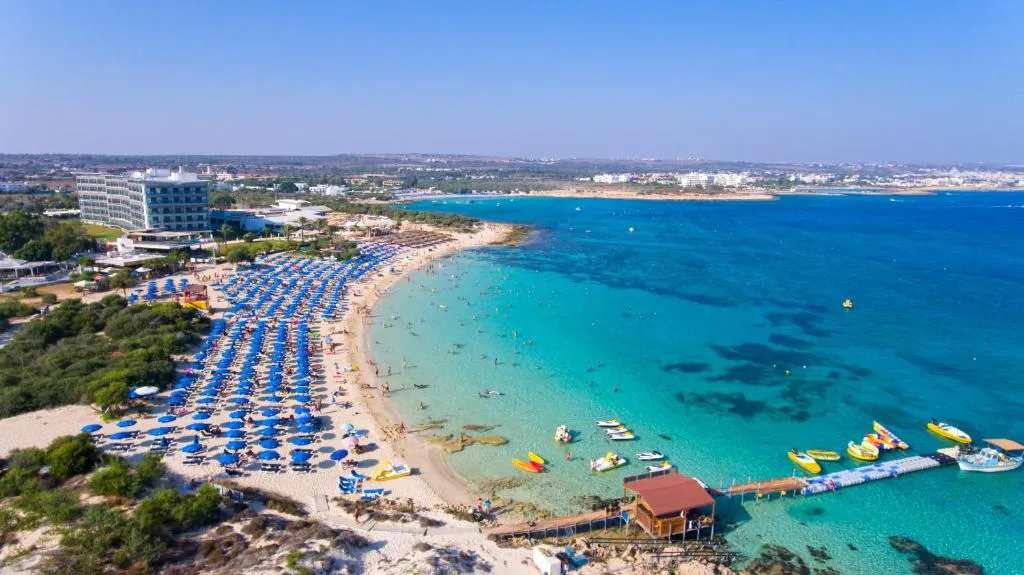 ASTERIAS BEACH HOTEL